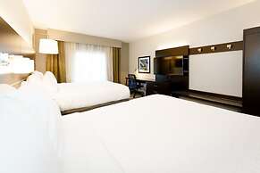 Holiday Inn Express & Suites Franklin - Berry Farms by IHG