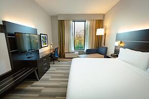 Holiday Inn Express & Suites Franklin - Berry Farms by IHG