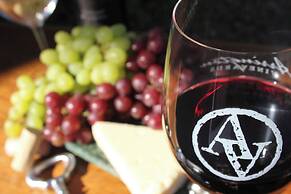 Holiday Inn Express & Suites Franklin - Berry Farms by IHG