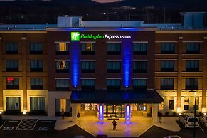 Holiday Inn Express & Suites Franklin - Berry Farms by IHG