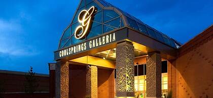 Holiday Inn Express & Suites Franklin - Berry Farms by IHG