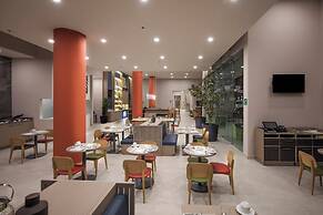Holiday Inn & Suites Aguascalientes by IHG