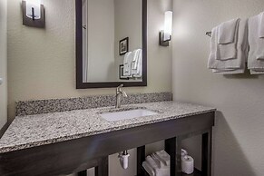 Comfort Suites Brunswick - Clevelend Southwest