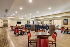 Comfort Suites Brunswick - Clevelend Southwest