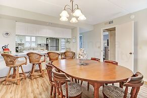 Atlantic Ocean View Condo, Easy Access to the Pool and Beach by RedAwn