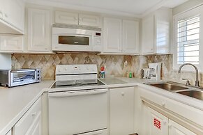 Atlantic Ocean View Condo, Easy Access to the Pool and Beach by RedAwn
