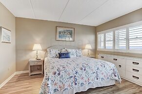 Atlantic Ocean View Condo, Easy Access to the Pool and Beach by RedAwn