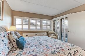 Atlantic Ocean View Condo, Easy Access to the Pool and Beach by RedAwn