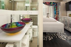 Staypineapple, An Artful Hotel, Midtown
