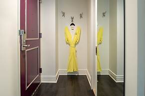 Staypineapple, An Artful Hotel, Midtown