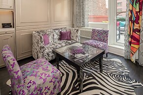 Staypineapple, An Artful Hotel, Midtown