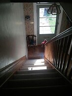 Winton House