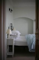 Winton House