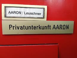 Privatunterkunft AARON