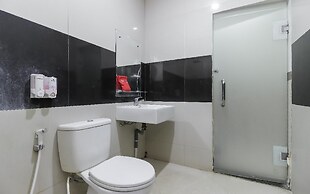 RedDoorz Plus @ Tuparev Cirebon