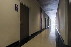 RedDoorz near Goa Sunyaragi