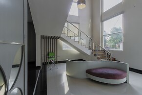 RedDoorz near Goa Sunyaragi