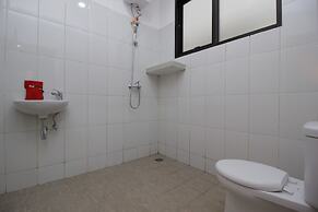 RedDoorz Premium @ Gandaria Jagakarsa