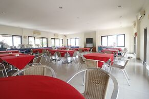 Reddoorz Premium @ Bukit Damai Indah