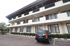 Reddoorz Premium @ Bukit Damai Indah