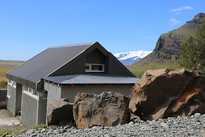 Old Cottage - Reynivellir II