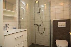 Old Cottage - Reynivellir II