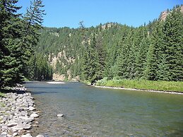 Fish Creek House Bed & Breakfast