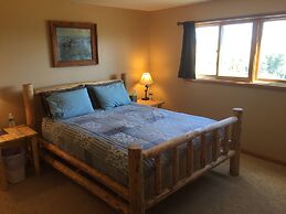 Fish Creek House Bed & Breakfast