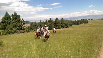 Fish Creek House Bed & Breakfast