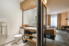 AX Hotel