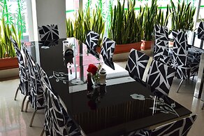 Hotel Lottus