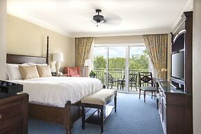 The Inn & Club at Harbour Town