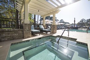 The Inn & Club at Harbour Town