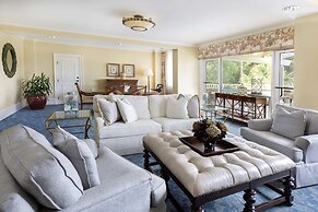 The Inn & Club at Harbour Town