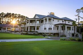 The Inn & Club at Harbour Town