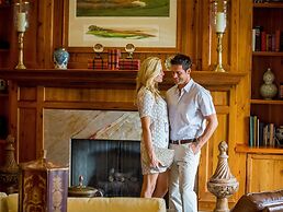 The Inn & Club at Harbour Town