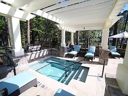 The Inn & Club at Harbour Town