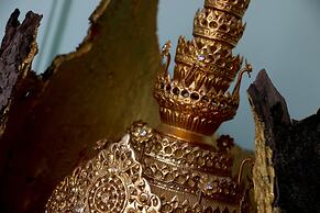 Gold Smith Residence