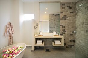 Gold Smith Residence