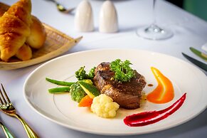 Gold Smith Residence