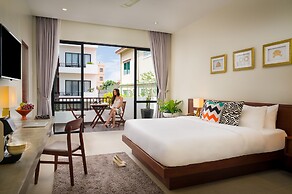 Gold Smith Residence