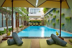 Gold Smith Residence