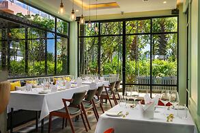 Gold Smith Residence