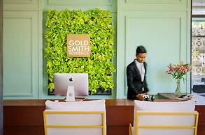 Gold Smith Residence