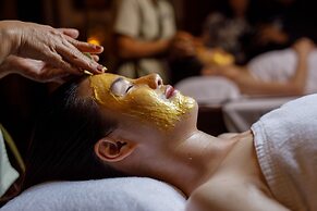 Parc Borough City Resort