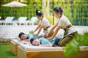 Parc Borough City Resort