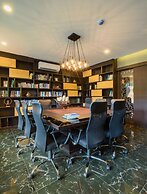 Parc Borough City Resort