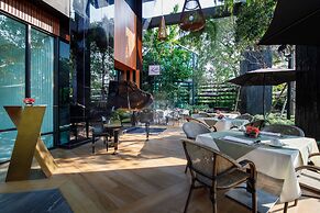 Parc Borough City Resort