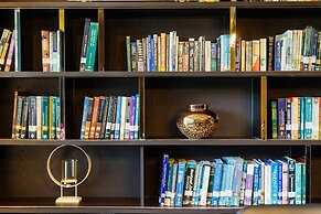 Parc Borough City Resort