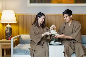 Parc Borough City Resort